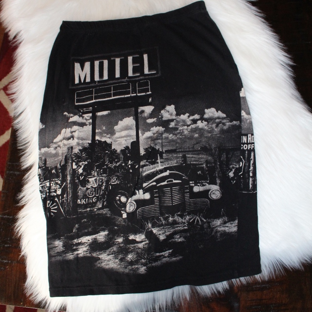 La Banga, Motel pull on pencil skirt ....